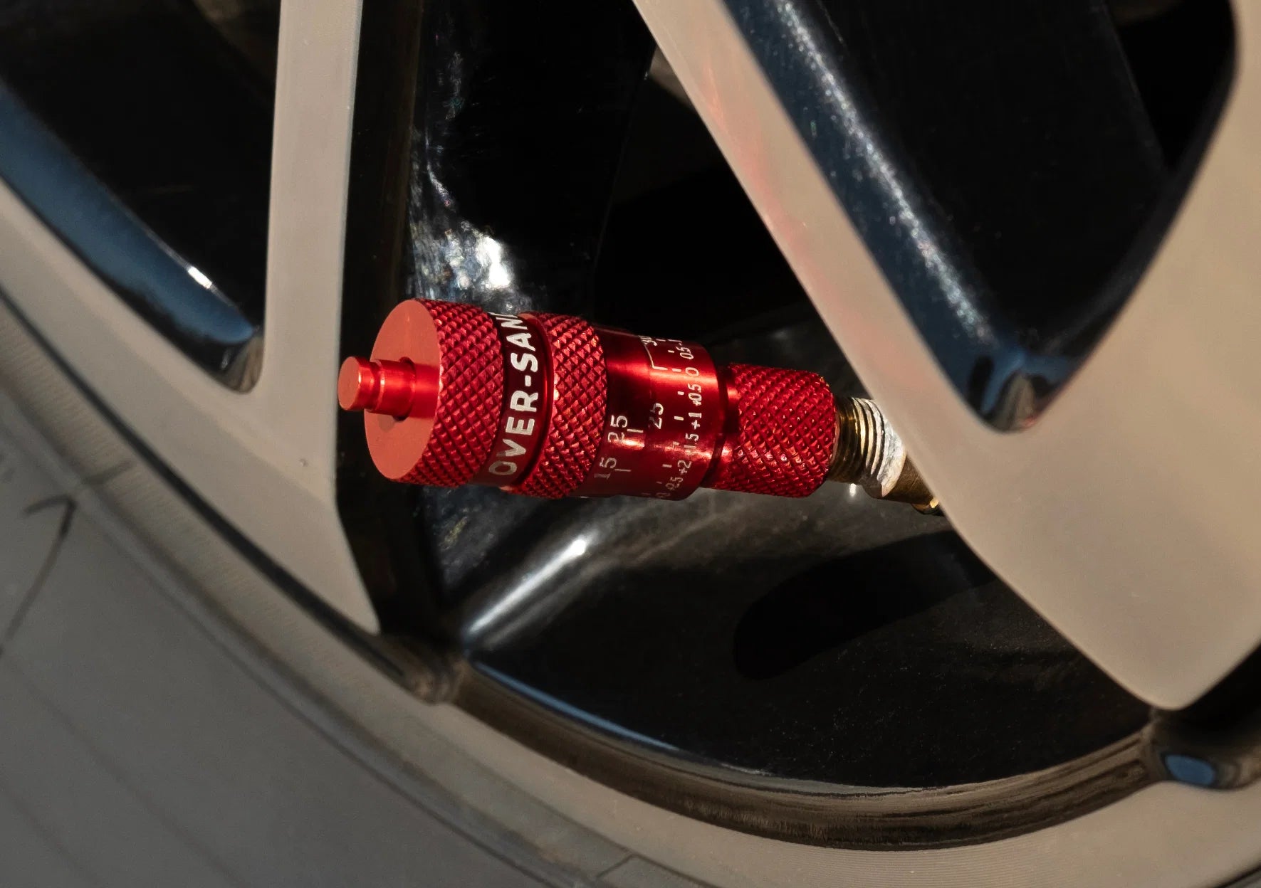 OVER-SAND | Fully Adjustable Automatic Tire Deflators