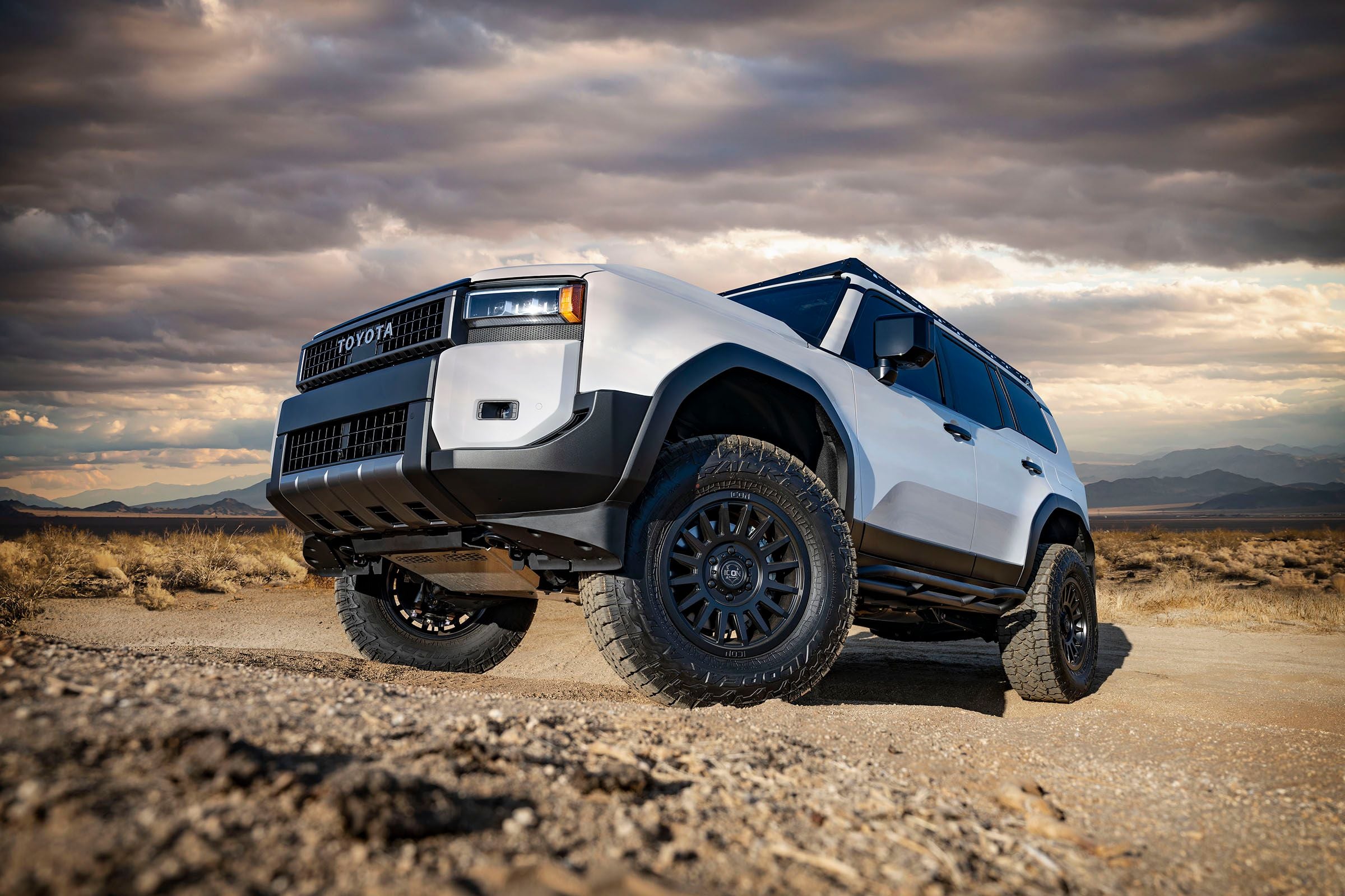 '24+ LC250 1.25-3" LIFT STAGE 4 SUSPENSION SYSTEM