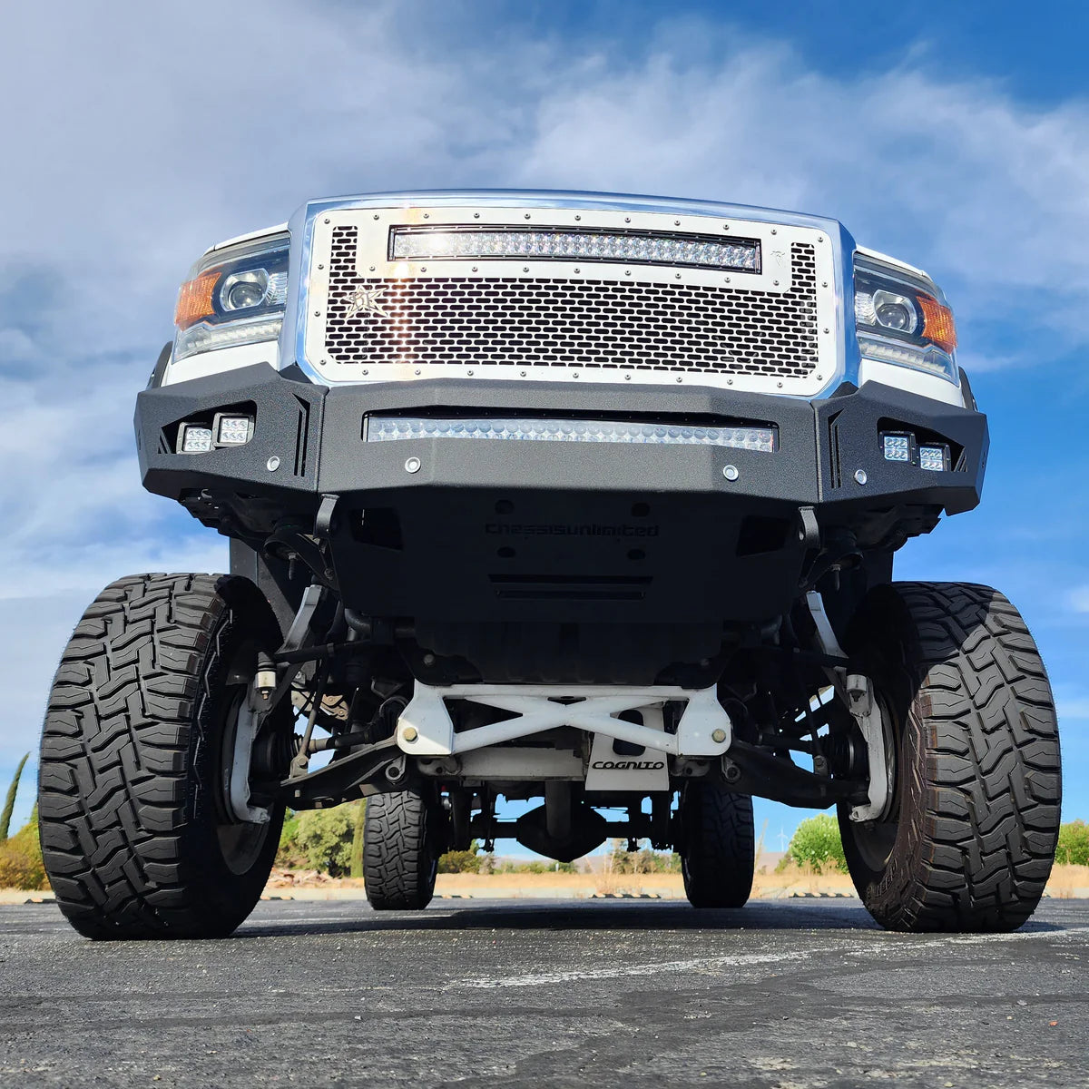 2015-2019 GMC 2500HD/3500HD OCTANE SERIES FRONT BUMPER Front View