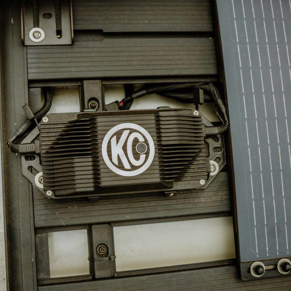 KC HiLites Solar Charge Hub