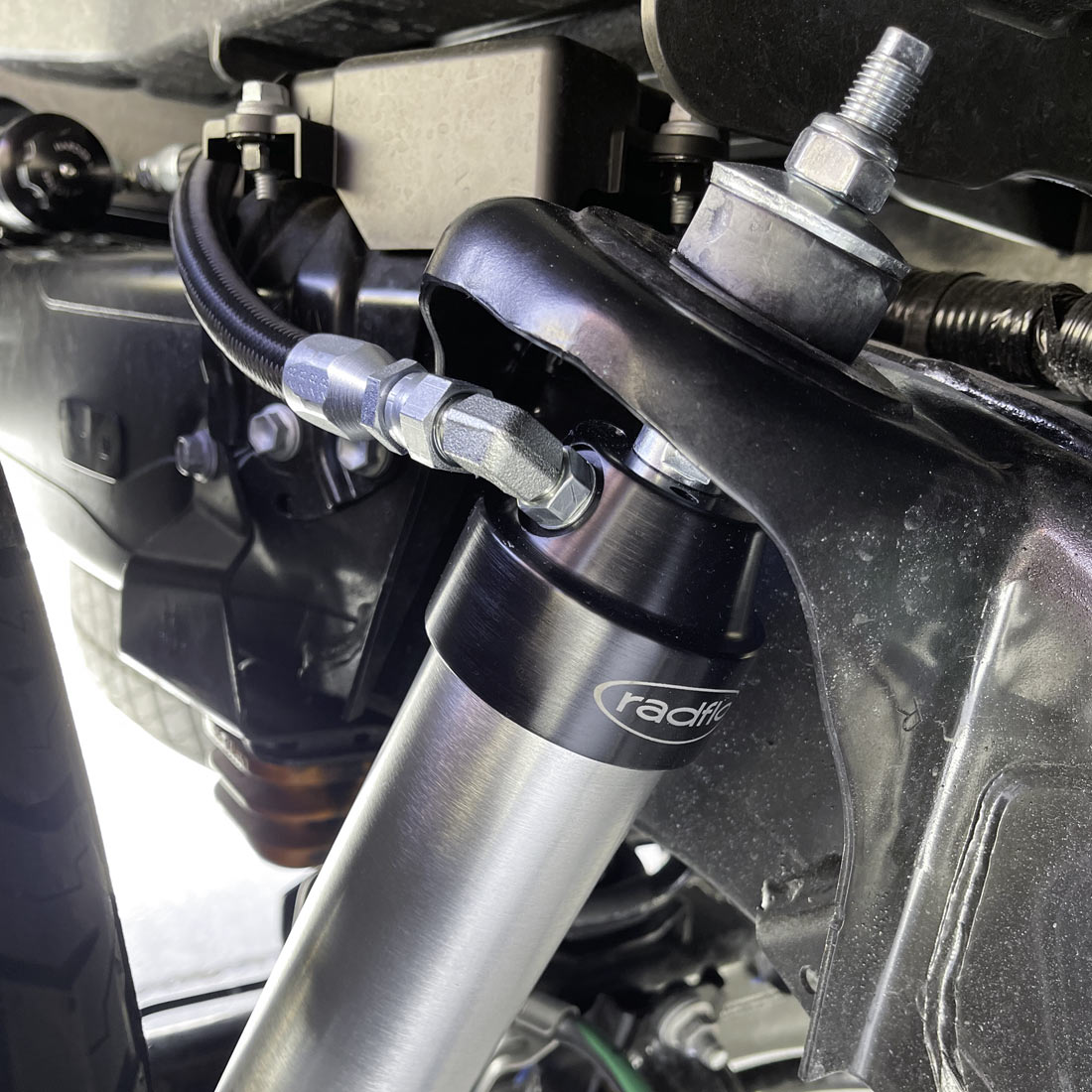 Radflo 2.5 Rear Toyota Tacoma 2024+ With Adjuster 0-2″ Lift
