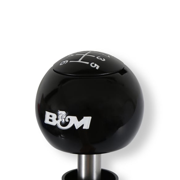 '21-23 Ford Bronco 2.3L and 7-Speed Manual Transmission B&M close-up Display