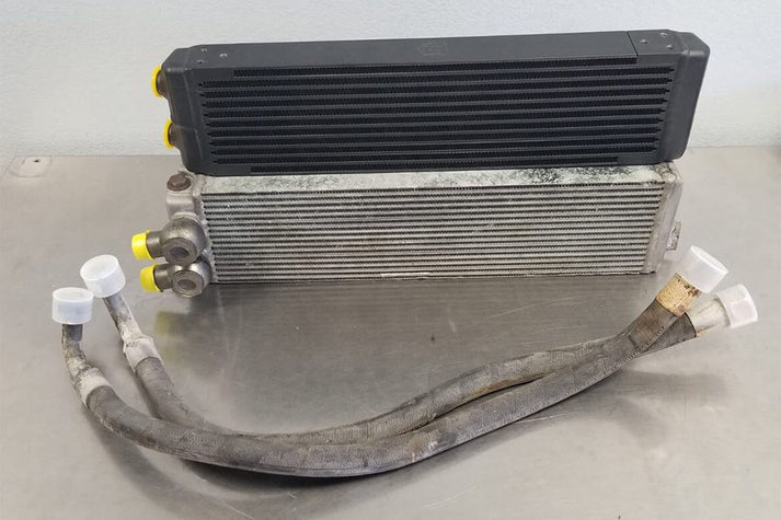 Universal Dual-Pass Oil Cooler / IROC Porsche / M22x1.5 / 24L x 5.75H x 2.16W