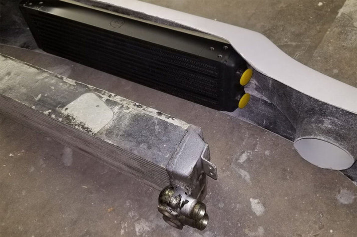 Universal Dual-Pass Oil Cooler / IROC Porsche / M22x1.5 / 24L x 5.75H x 2.16W