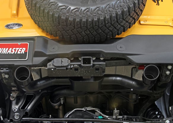 2021-2023 Ford Bronco 2.3/2.7L FLOWMASTER OUTLAW CAT-BACK EXHAUST SYSTEM Close-up Display on Vehicle