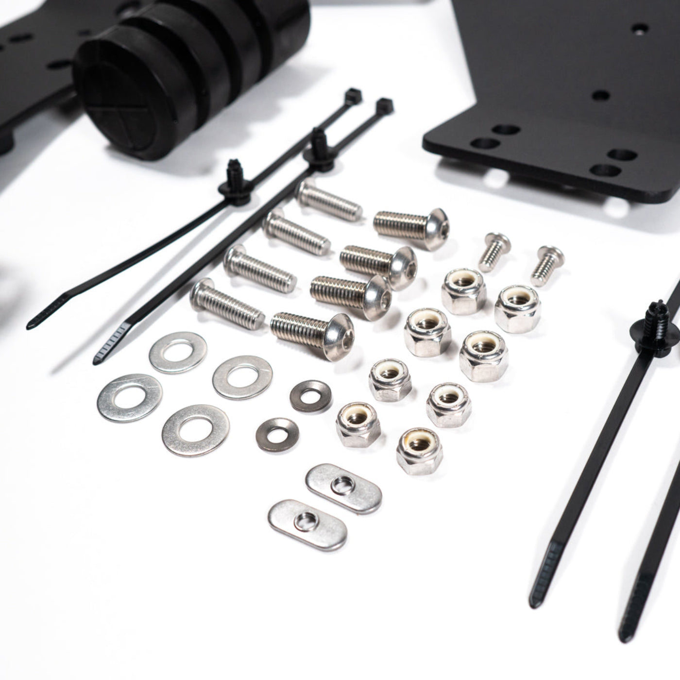 '21-24 Ford Bronco/Bronco Raptor SDHQ Built 3rd Brake Light Chase Light Mount display of included parts and hardware