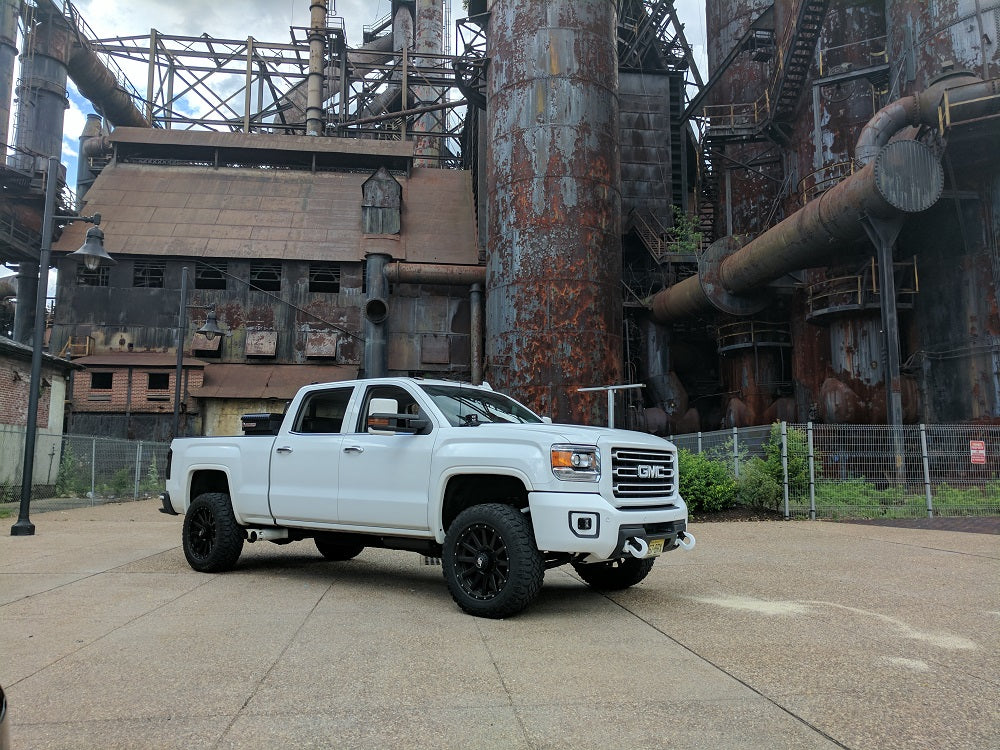 CST '11-19 GM 2500/3500HD Leveling Kit | Stage 2 Suspension System w/ FOX 2.0 Reservoir Shocks