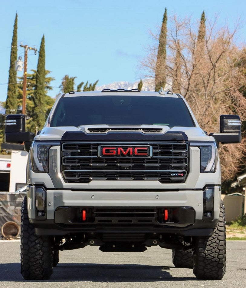 CST 20-25 GM 2500 4″ Stage 10M Suspension System w/ Midnight Edition CST Pro-Series 2.5 Shocks Front View