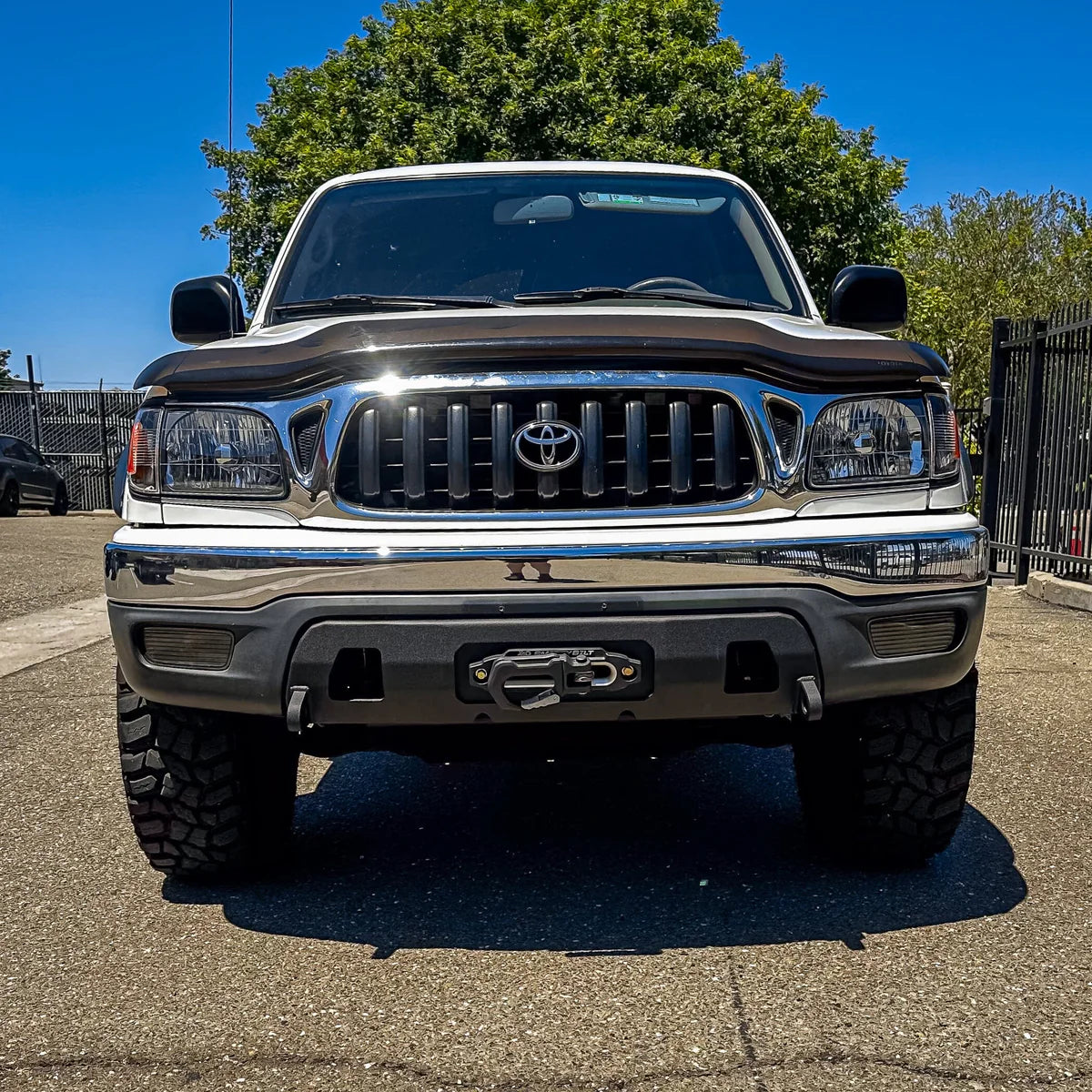 2001-2004 TOYOTA TACOMA PROLITE FRONT BUMPER Front View