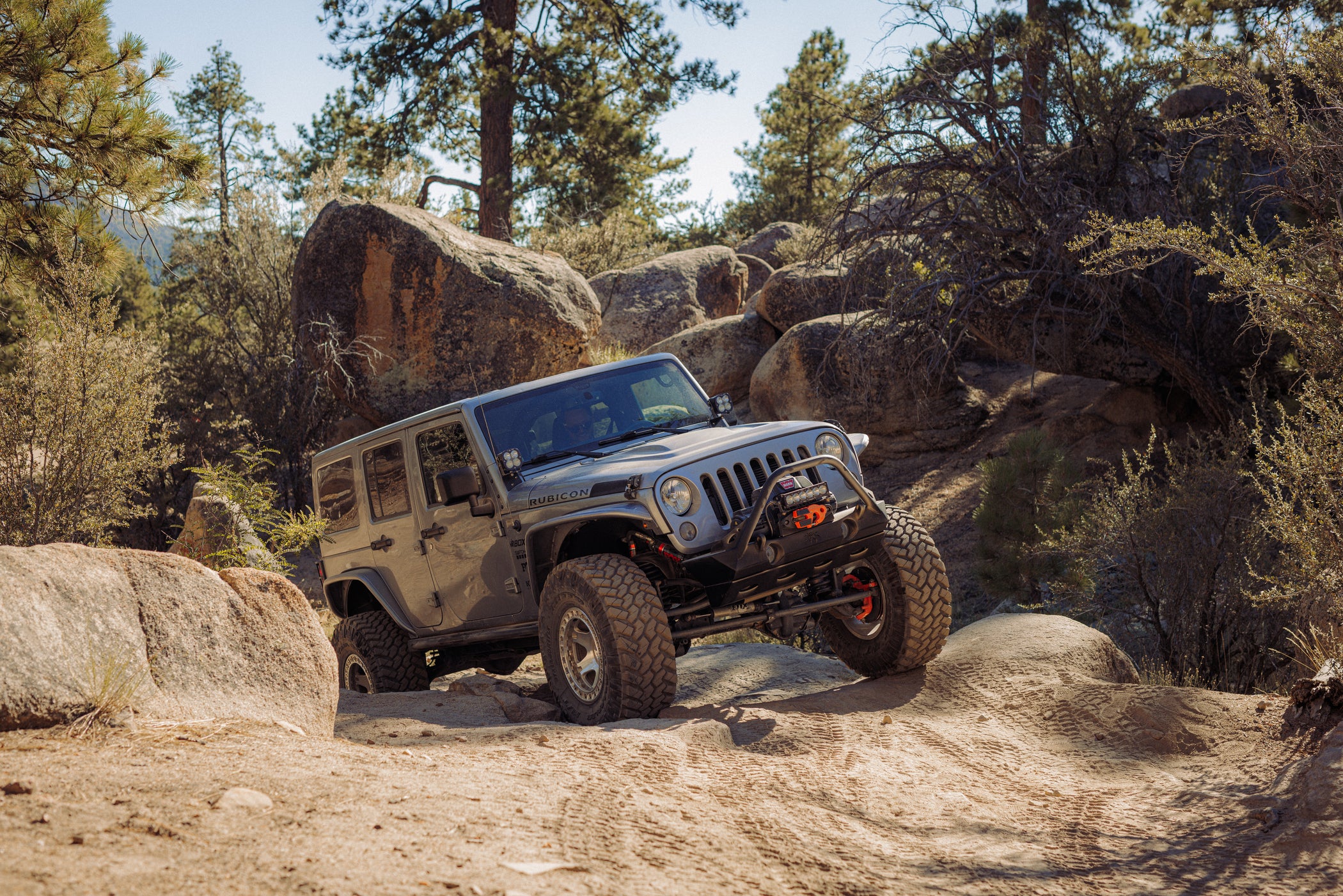 '07-18 Jeep JK FACTORY RACE 2.5 INTERNAL BYPASS RESERVOIR SHOCK (PAIR) - ADJUSTABLE - FRONT SHOCKS Display on Vehicle