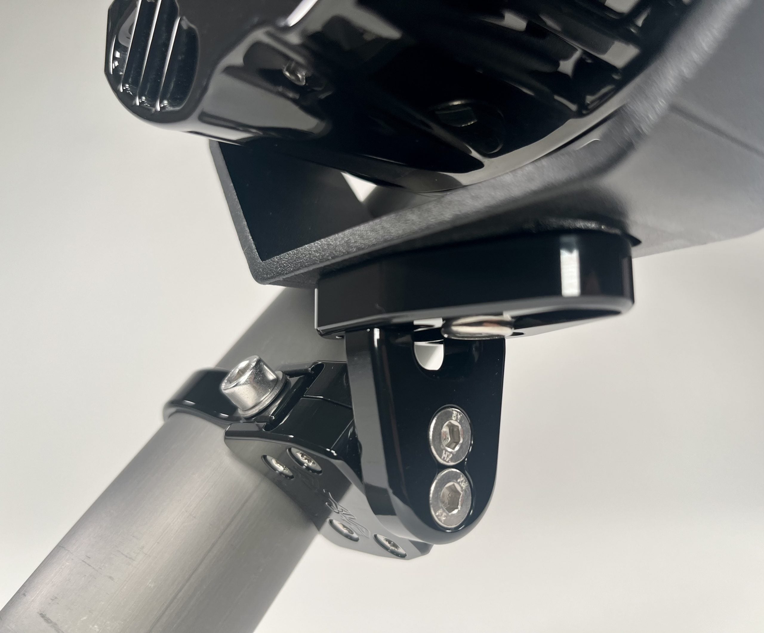 Large Base Adjustable Light Mount Front View