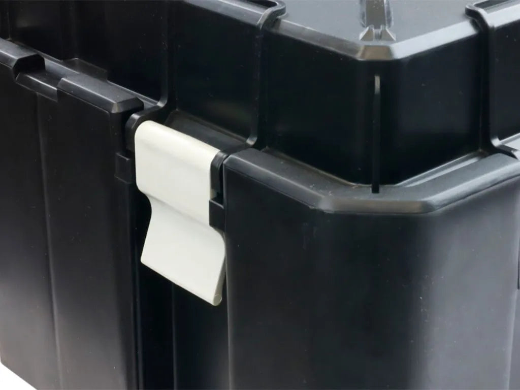 Front Runner Wolf Pack Pro Hi-Lid Kit Front View