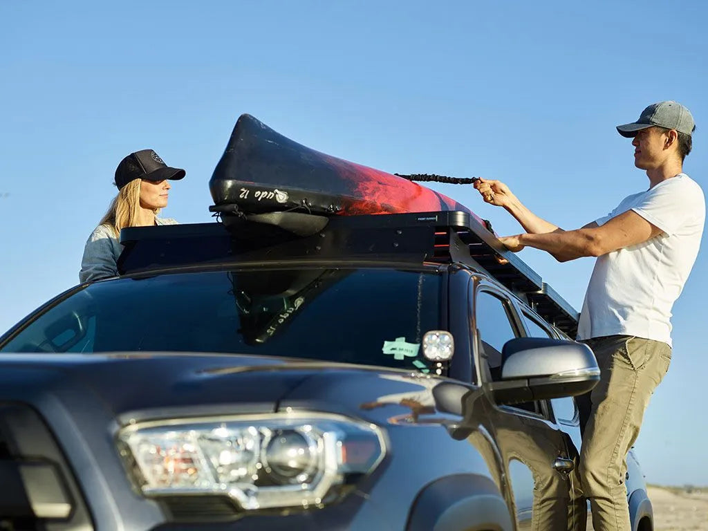 Front Runner Stratchits Front View