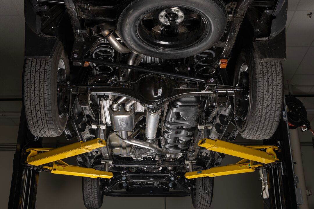 Flowmaster Flow FX Cat-back Exhaust System Display on Vehicle