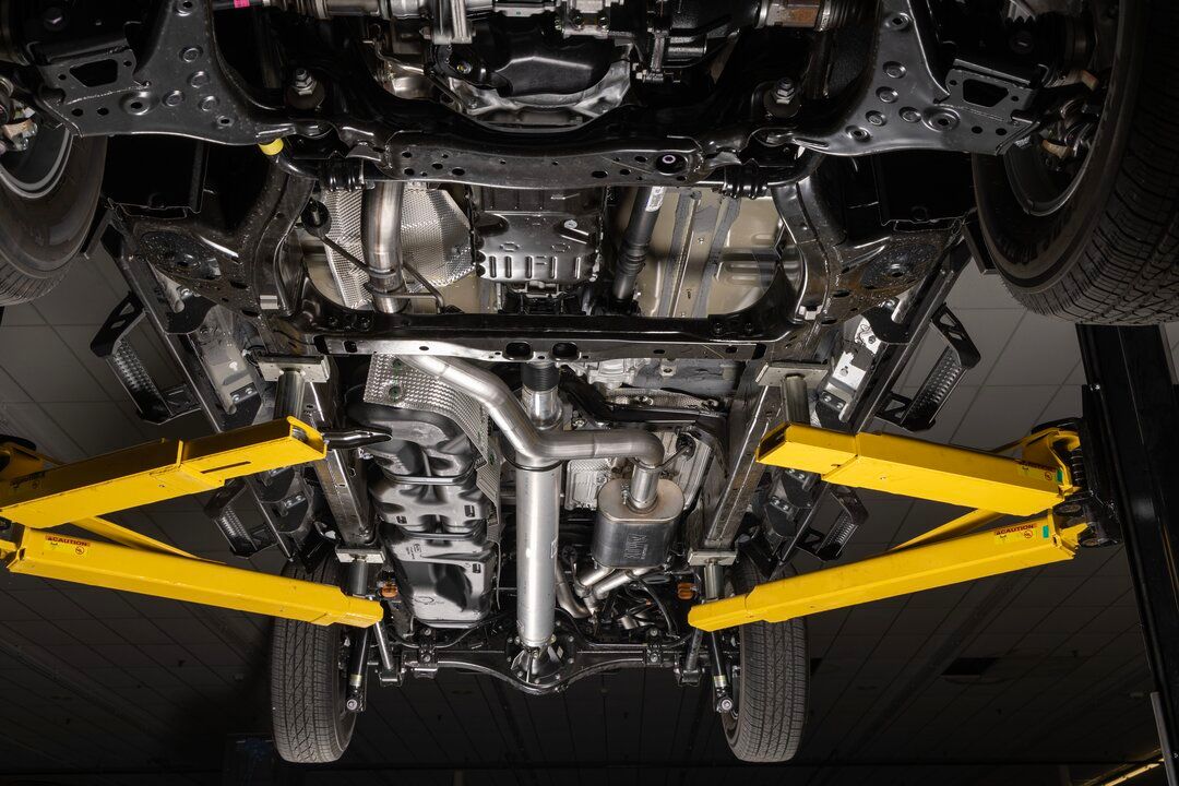 Flowmaster Flow FX Cat-back Exhaust System Display on Vehicle