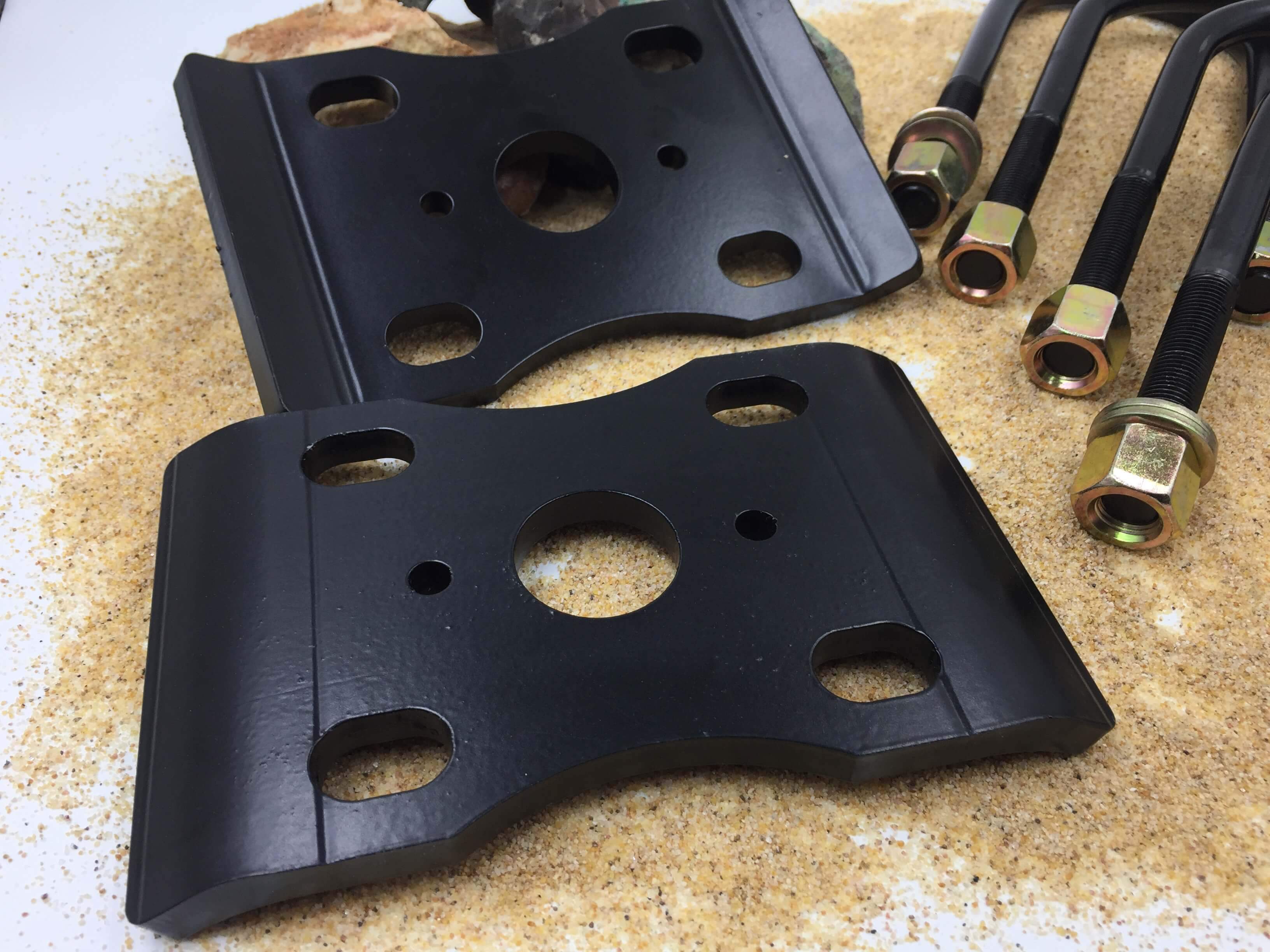 '05-15 Toyota Tacoma DuroBumps U-Bolt Flip Kit Close-up Display of Included Parts