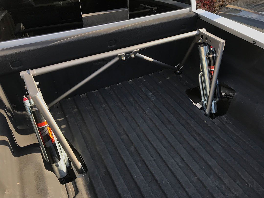 '07-18 Chevy/GM 1500 Long Travel Rear Bedcage Display in Vehicle