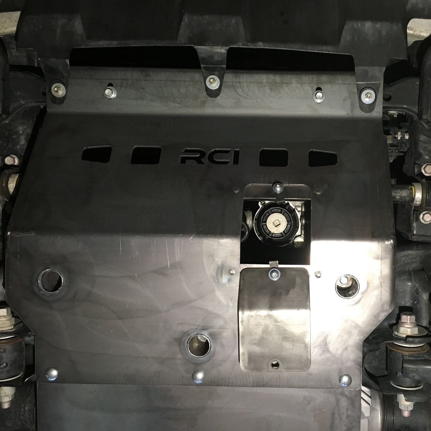 '07-21 Toyota Tundra Engine Skid Plate RCI Off Road (bottom part)