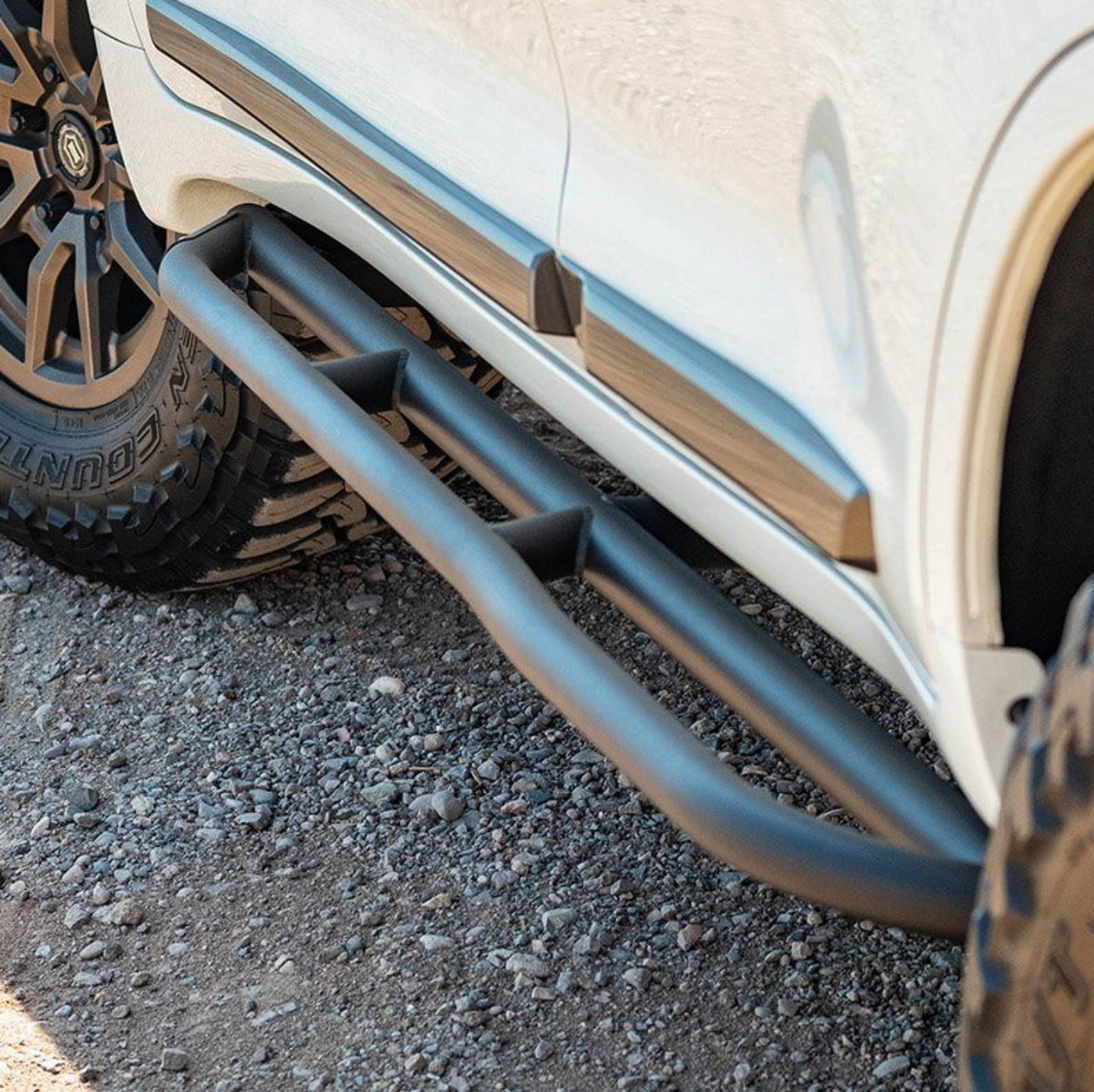 '08-21 200 Series Toyota Land Cruiser SDHQ Built Rock Sliders display