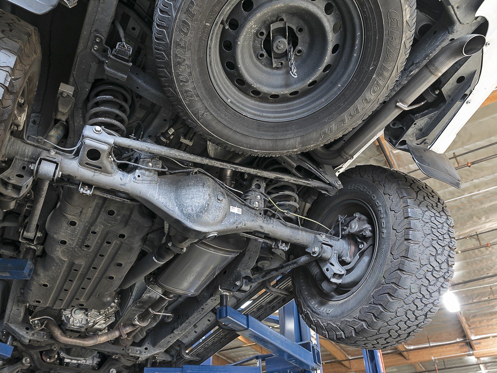 '10-23 Toyota 4Runner MACH Force XP Hi-Tuck 2-1/2" 409 Cat-Back Exhaust Exhaust Systems AFE Power display