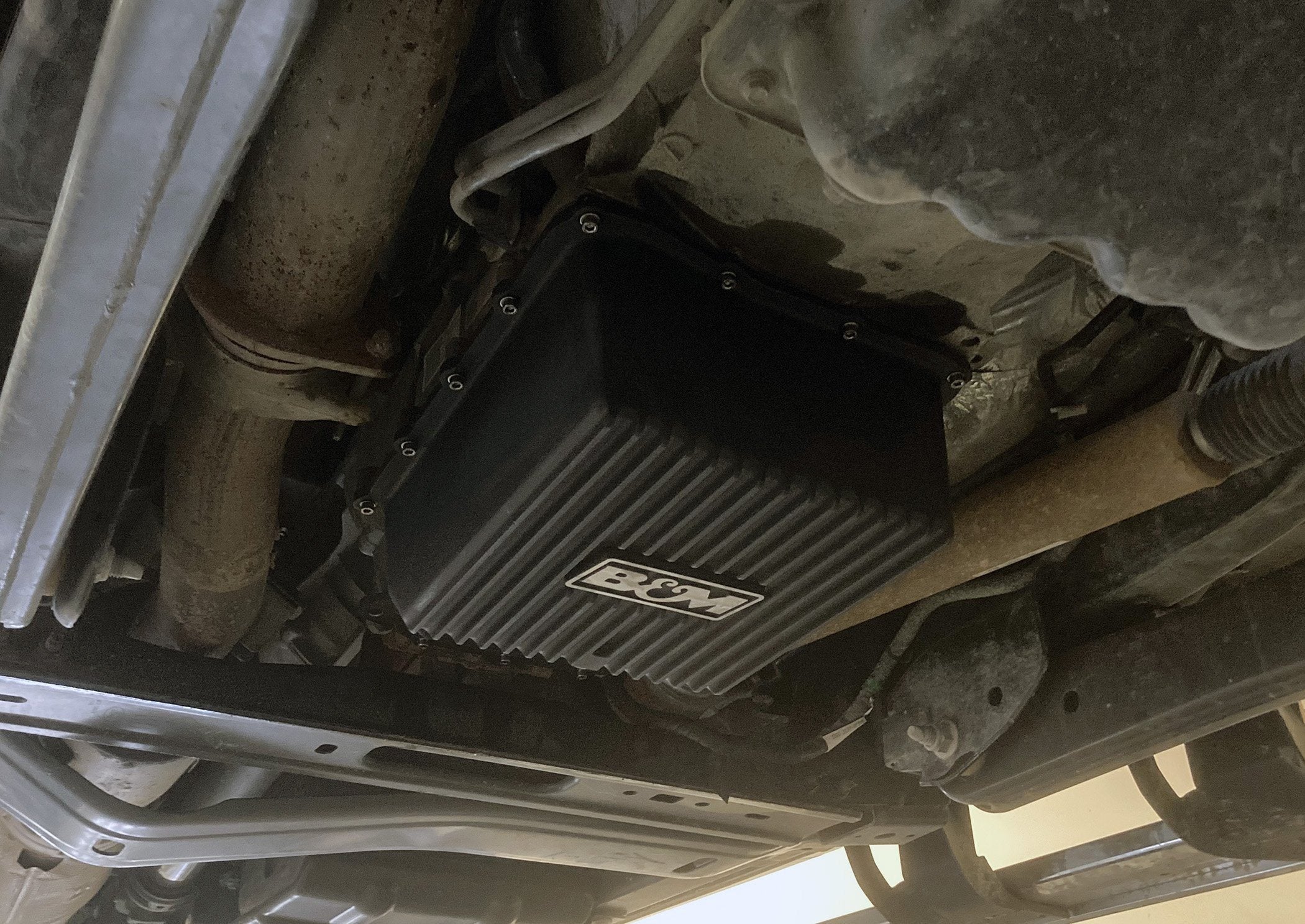 '11-21 Ford F250/F350 B&M HI-TEK Deep Transmission Pan - Black Drivetrain B&M display on Vehicle