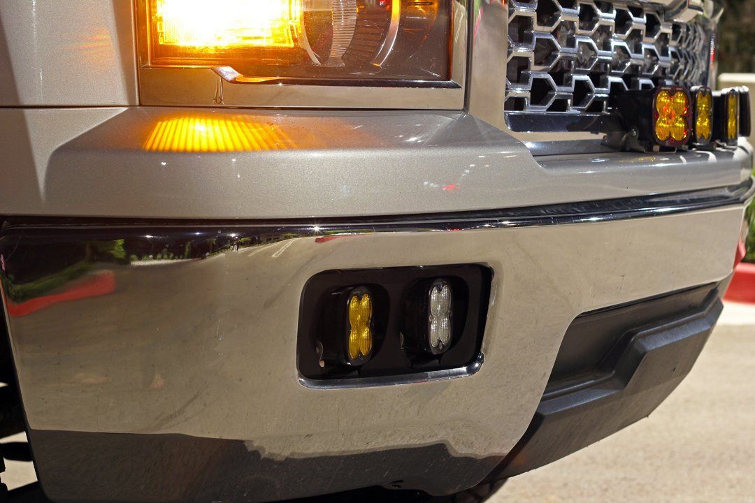 '14-15 Chevy Silverado 1500 Dual Fog Pocket Kit Lighting Baja Designs close-up Display