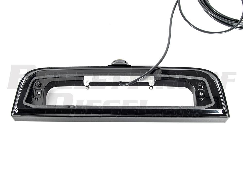 '14-18 Chevy/GMC 1500 Third Brake Light Antenna Mount Close-up Display