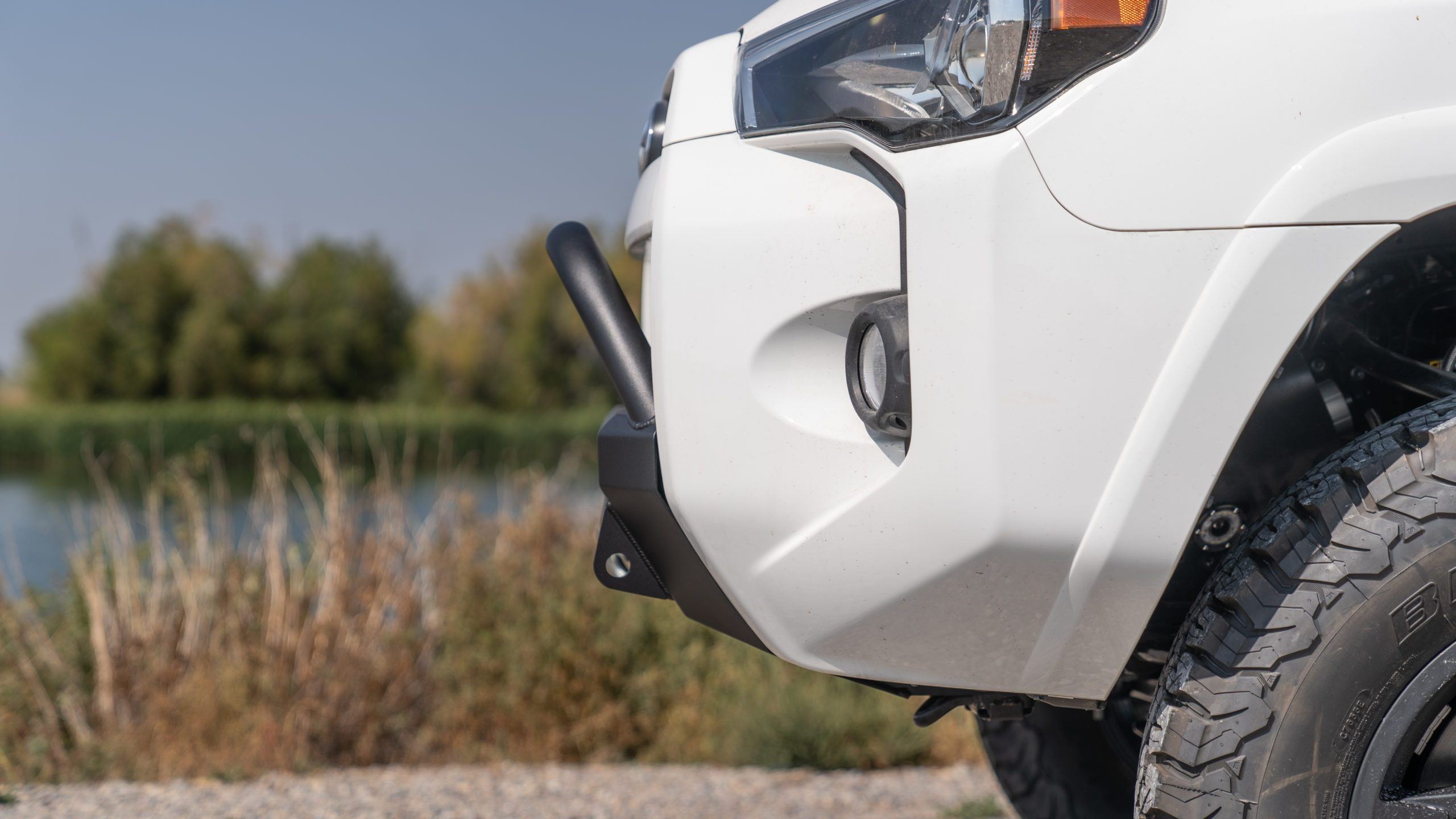 '14-24 Toyota 4Runner CBI Off-Road Covert Front Bumper Side View Display on Vehicle