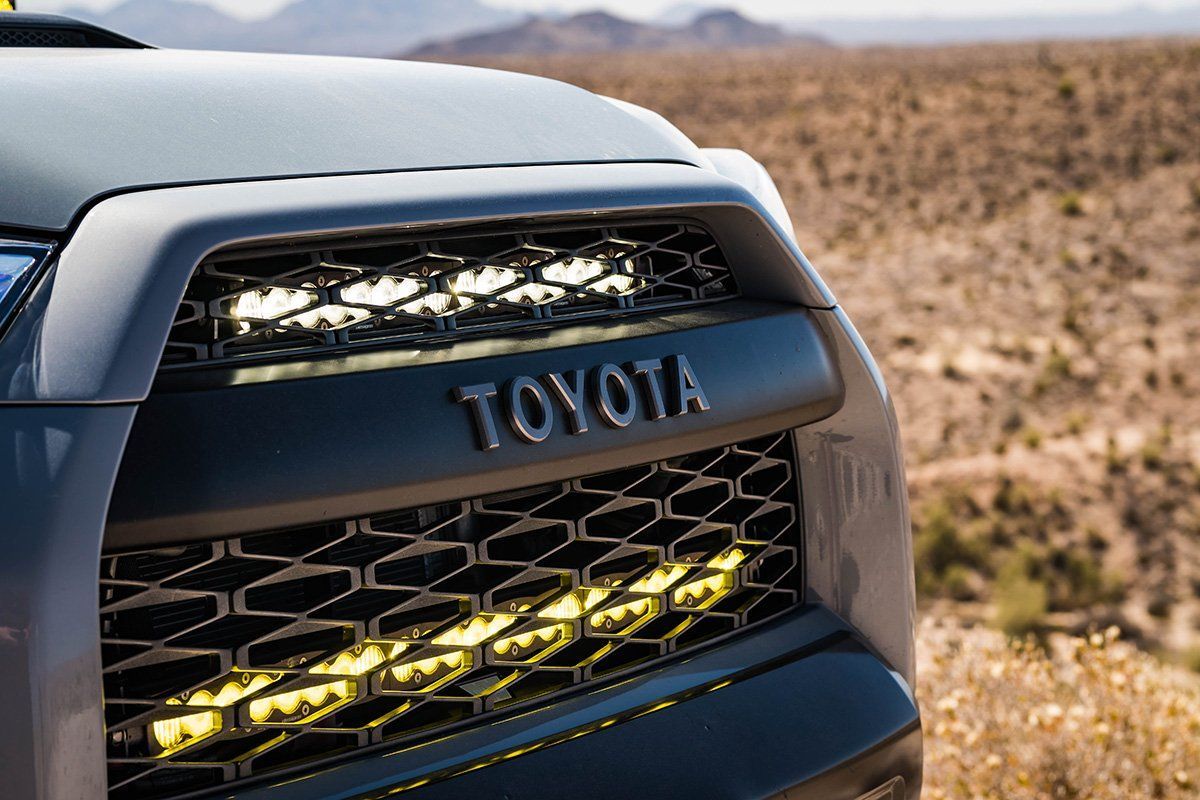 '14-18 Toyota 4Runner SDHQ Built 30" Behind The Grille Light Mount Lighting SDHQ Off Road dispplay