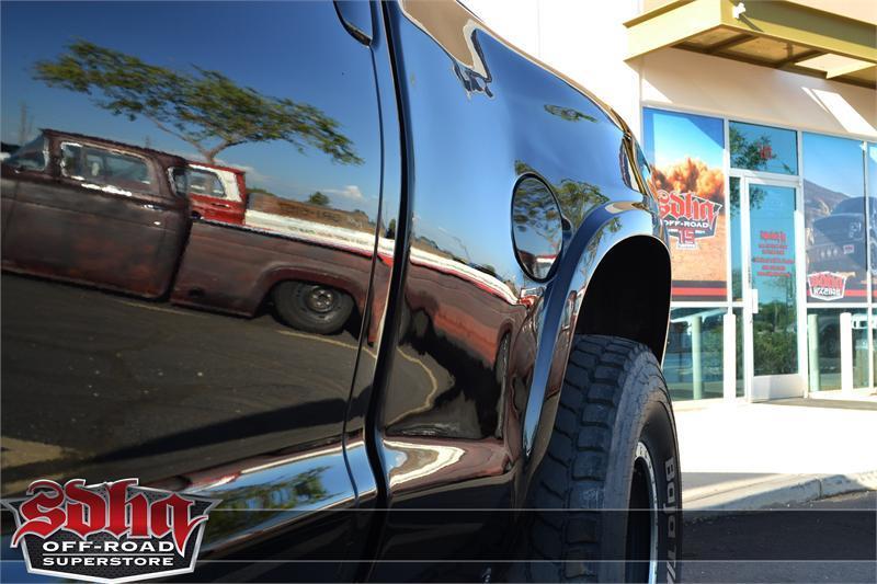 '14-21 Toyota Tundra SDHQ Built Fiberglass Bedsides Fiberglass SDHQ Off Road close-up