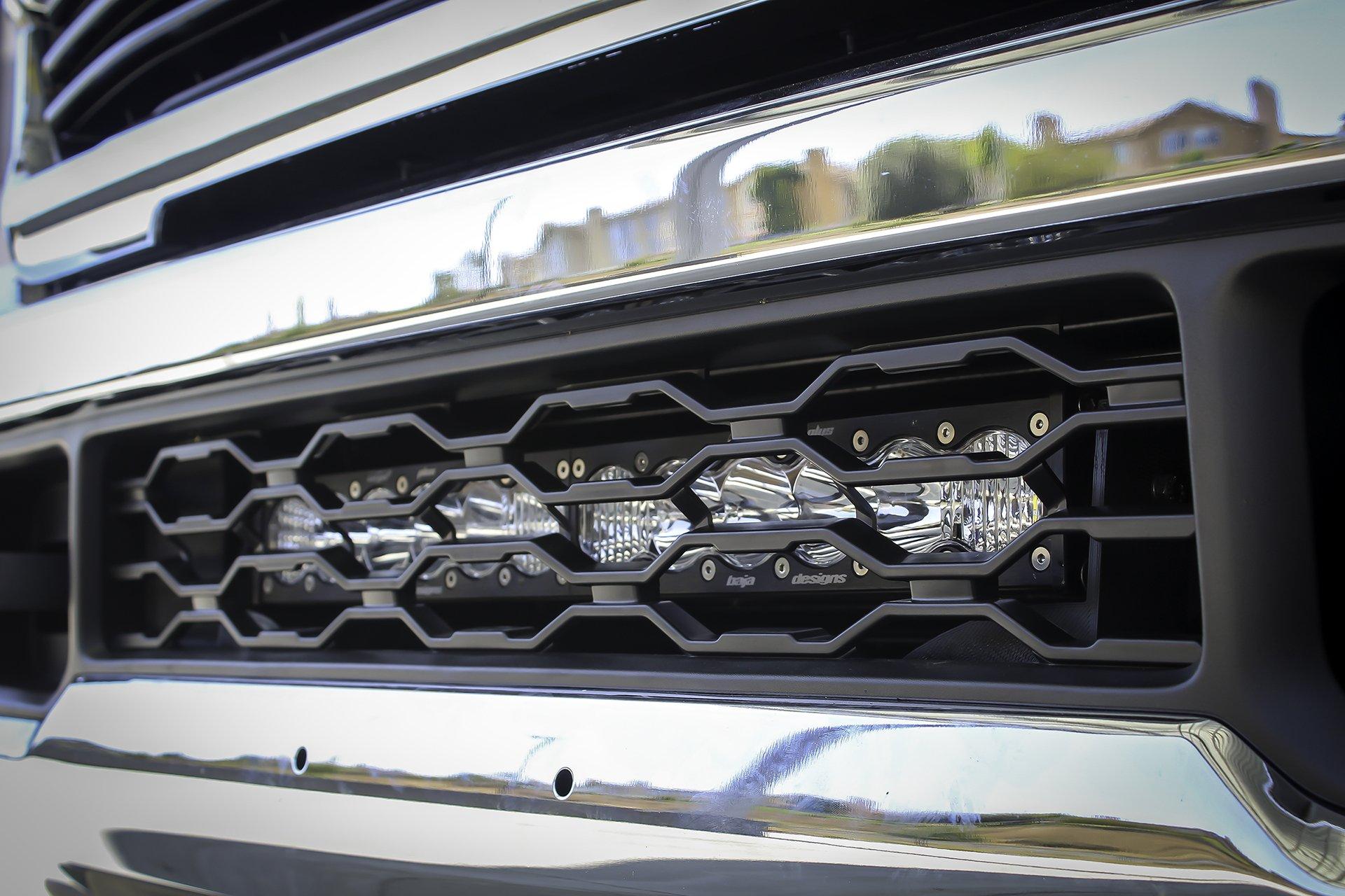 '19-22 Ram 2500/3500 20" Onx6+ Bumper Kit Lighting Baja Designs close-up Display on Vehicle