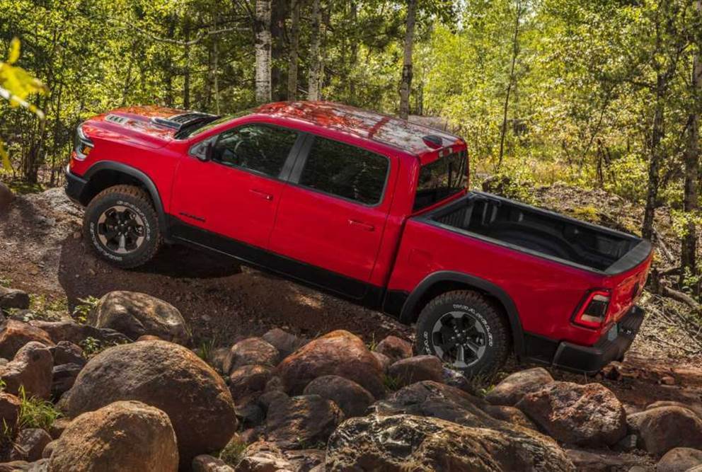 '19-23 Ram 1500 2.0 Performance Series IFP Rear Shock Display on Vehicle