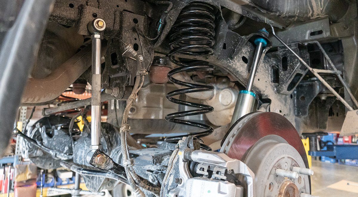 '19-24 Ram 1500 Carli Rear Sway Bar End Links Display on vehicle