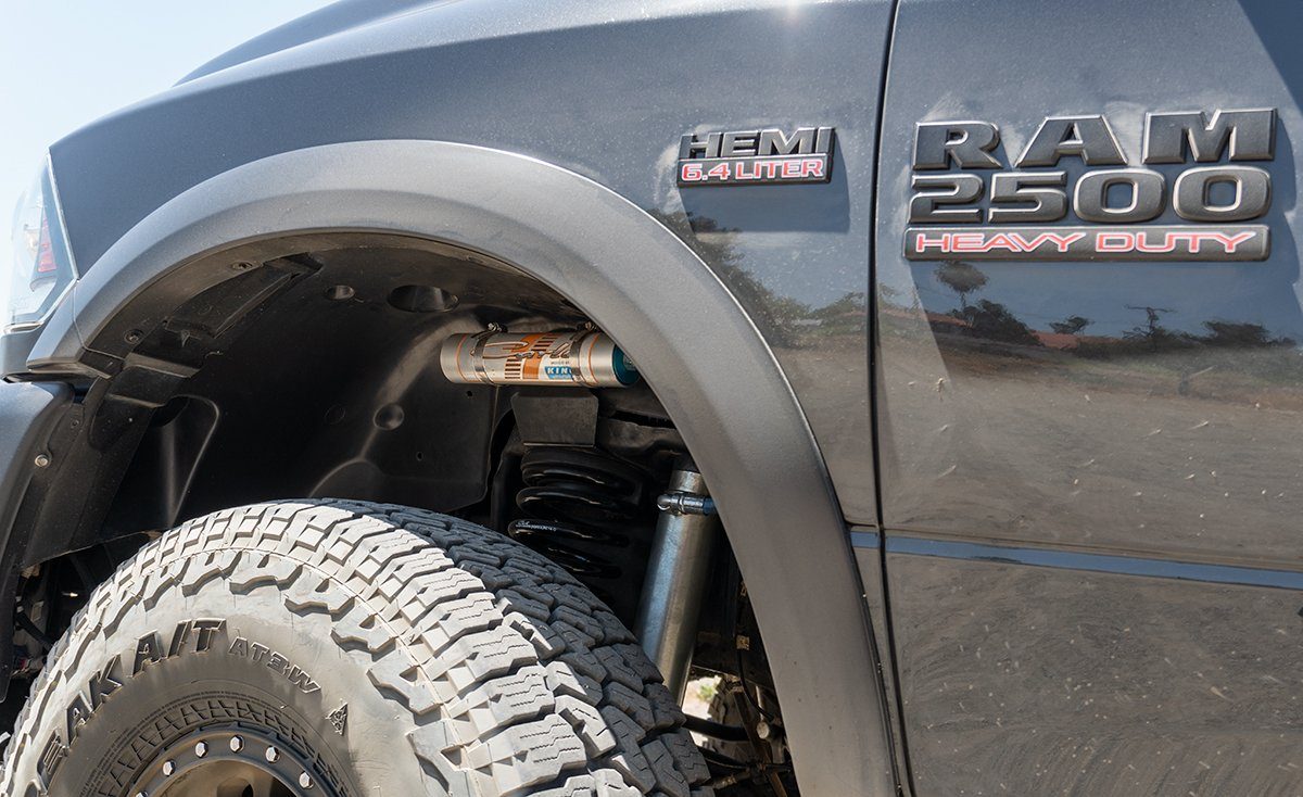 '19-24 Ram 2500 4x4 Hemi Carli 3.0 Dominator Suspension Kit Close-up Display on vehicle