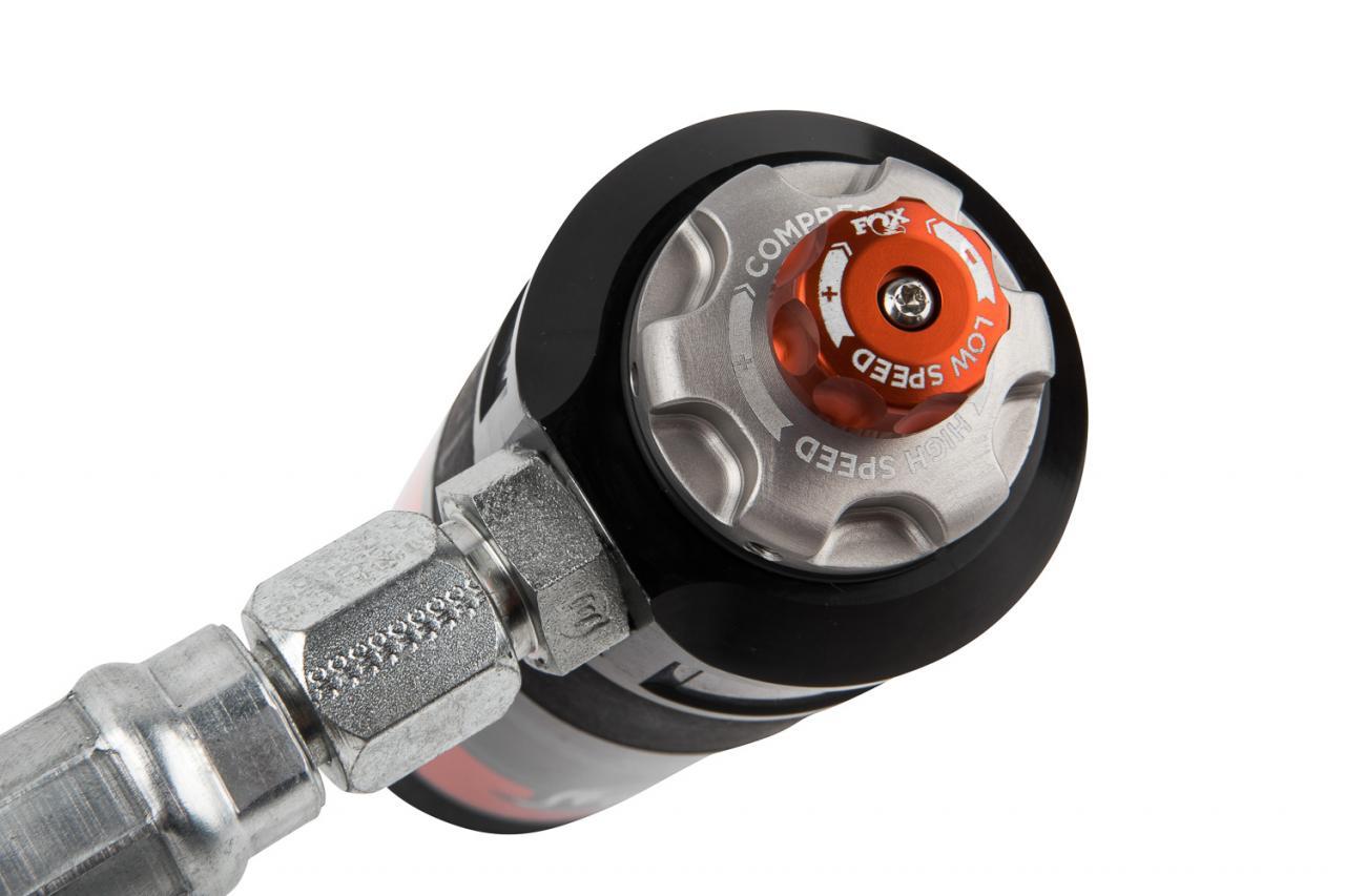 '20-23 Chevy/GMC 2500/3500 2.5 Performance Elite Series Front Shocks Close-up Display