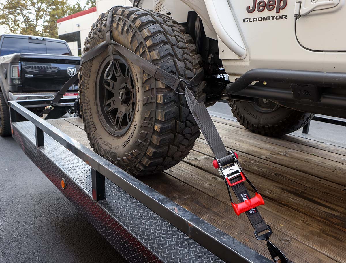 Heavy Duty Tire Bonnet Speedstrap display