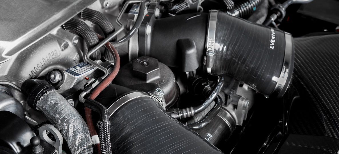Eventuri Audi C8 RS6/RS7 Matte Carbon Intake System-EVE-C8RS6-CFM-INT Close-up Display