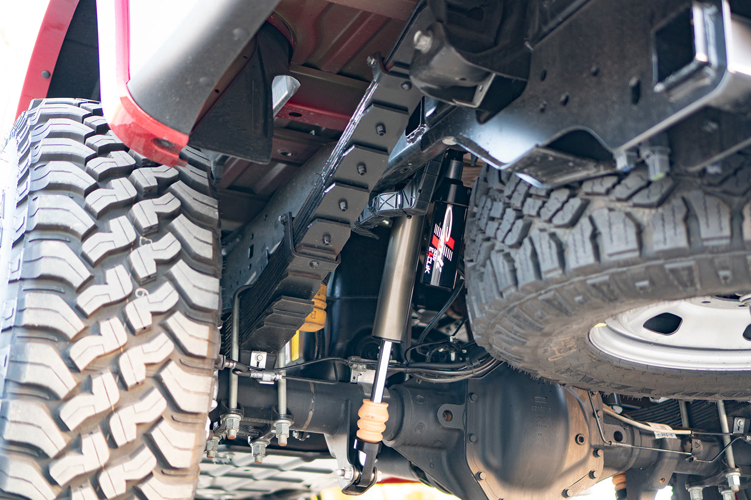 '17-24  Ford F250/350 Carli E-Venture Suspension System-4.5" Lift Display on Vehicle