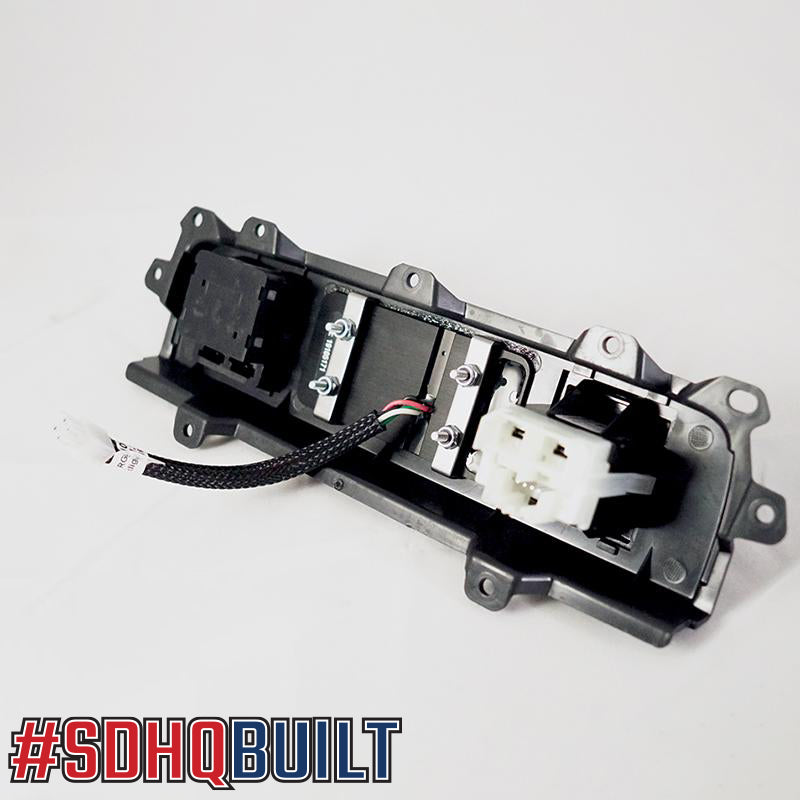 '14-18 Chevy/GMC 1500 SDHQ Built Switch Pros SP-9100 Keypad Mount (back view)