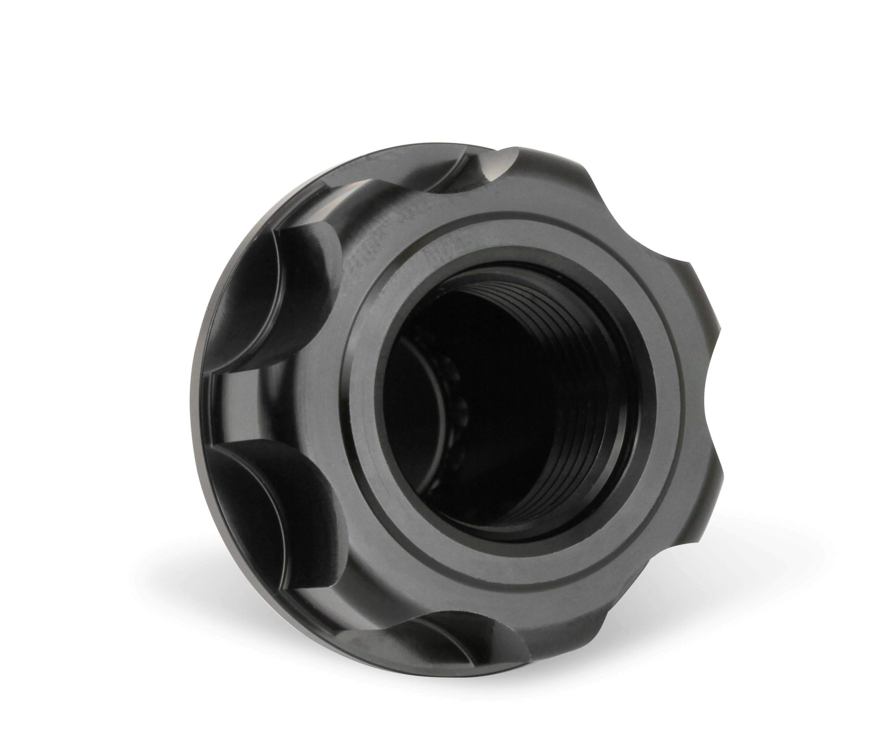 Earl's Oil Fill Cap w/ PVC Vent-LS Engines Close-up Display