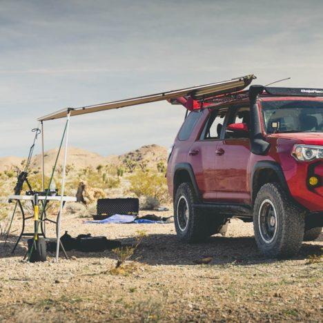 FSR Series Vehicle Awning Display on Vehicle