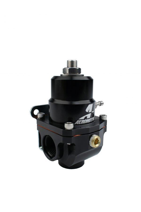 X1 Series Regulator Regulator Aeromotive Inc.