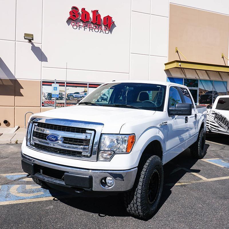 2013 White Ford F150