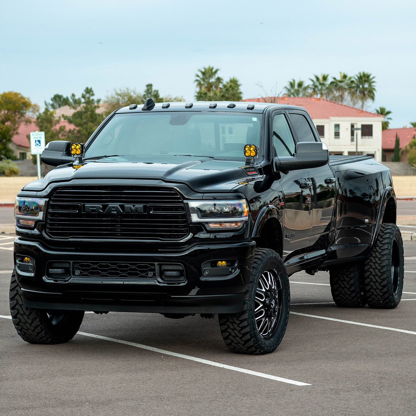 Brian's SDHQ Built Ram 3500 Dually