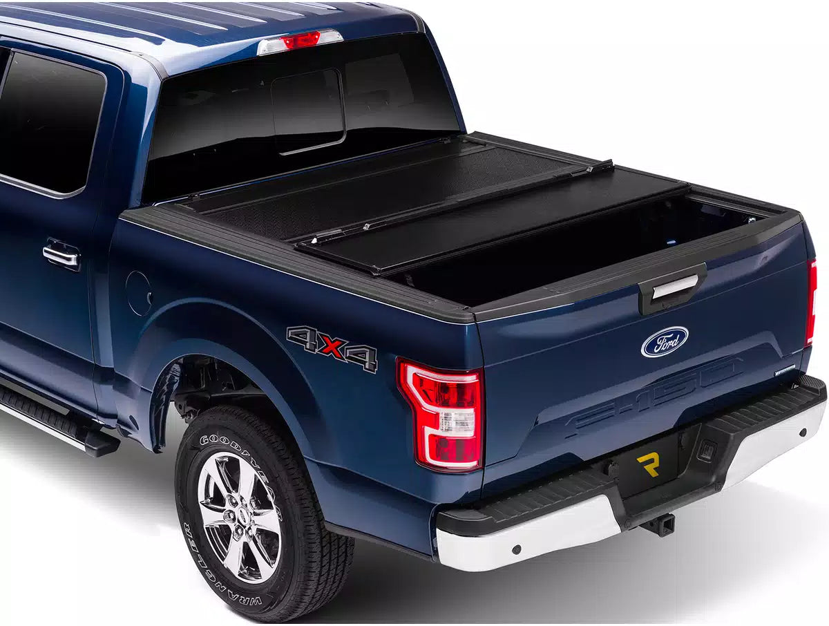 BAK 2022+ Toyota Tundra 5.5ft Bed FiberMax Bed Cover