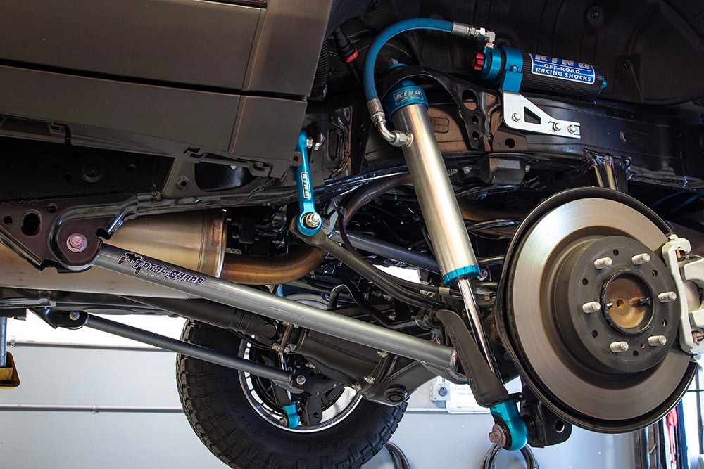 REAR LINKS W/ KING 2.5 INCH DIAMETER SHOCKS - 6TH GEN 4RUNNER