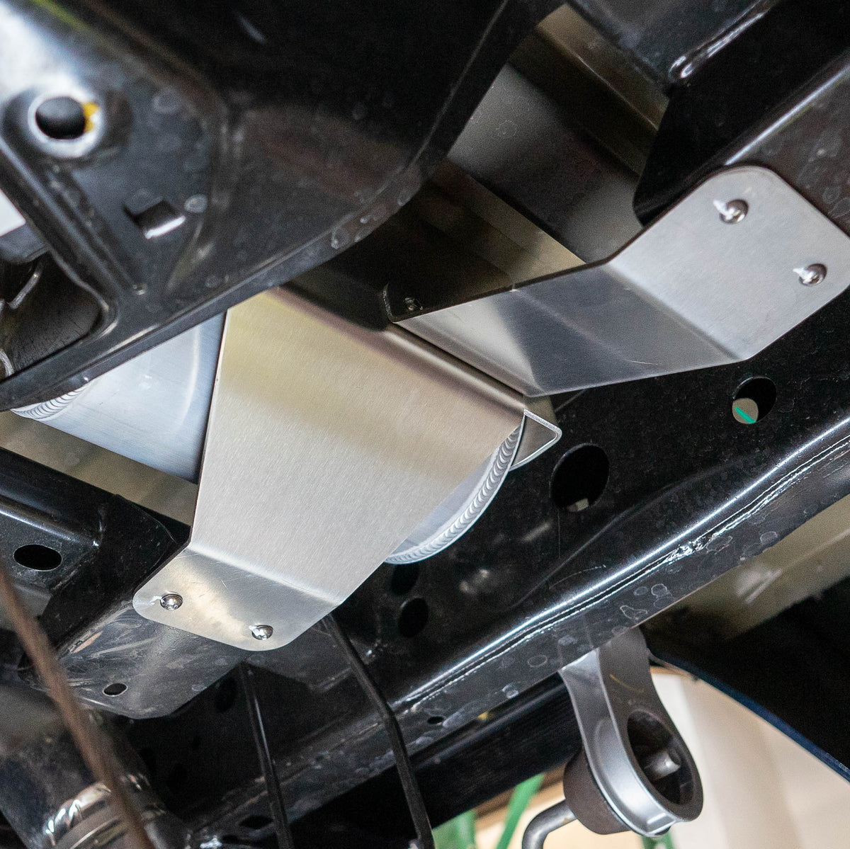 2021+ Ford F-150 Raptor Under Bed ARB 4L Air Tank Mount