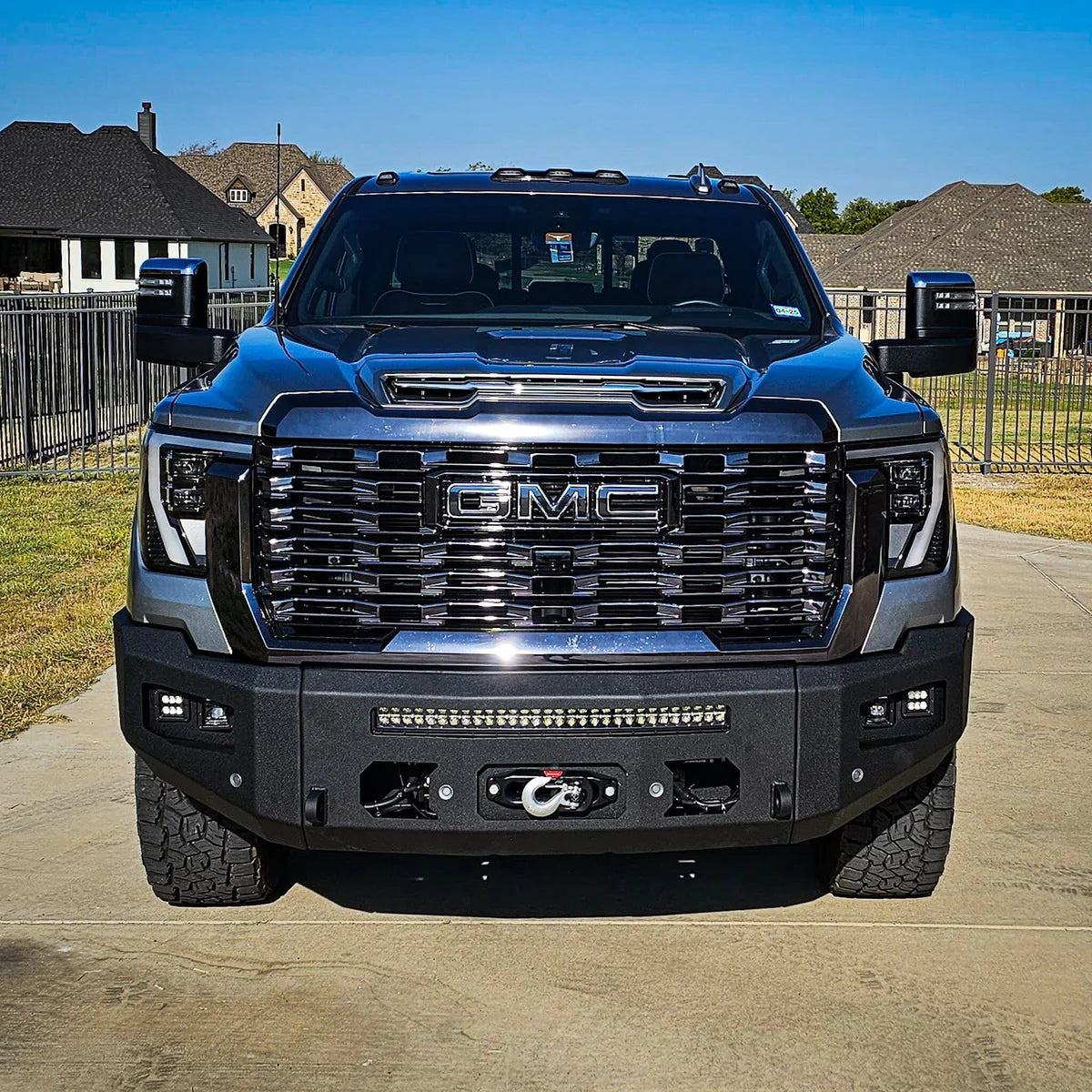 2024+ GMC SIERRA 2500/3500 ATTITUDE FRONT WINCH BUMPER Front View