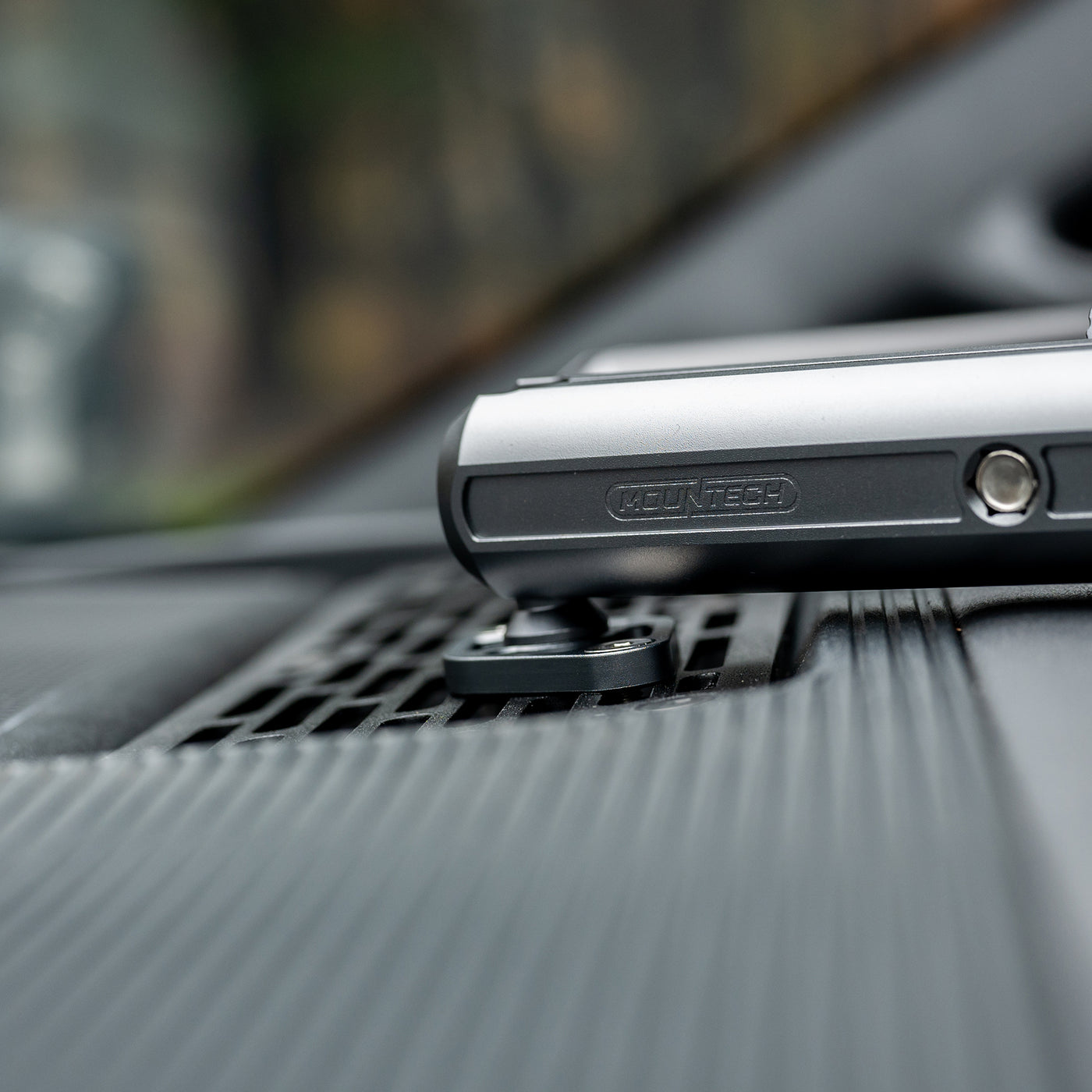 Dash Mount | Sierra & Silverado 1500 (2022+), GM HD (2024+)