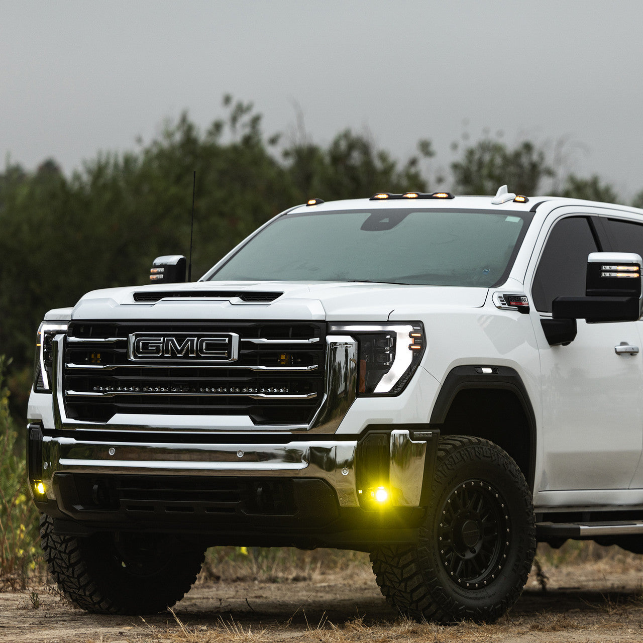 S1 Fog Pocket Light Kit Front View